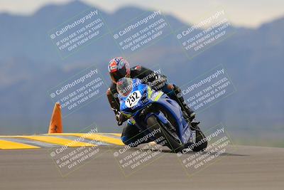 media/Sep-11-2022-SoCal Trackdays (Sun) [[81b7e951af]]/Turn 9 (930am)/